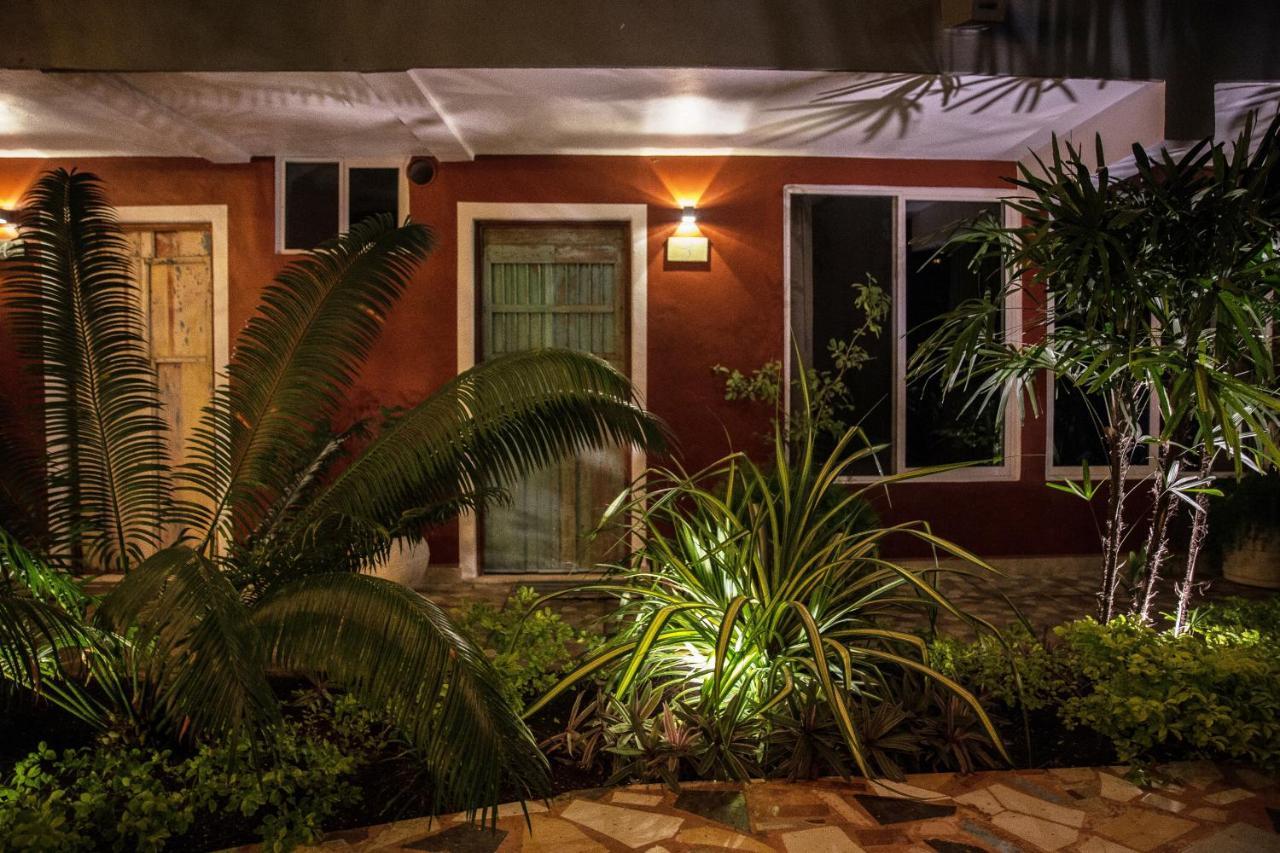 Casa Colonial Tulum Hotel Exterior photo